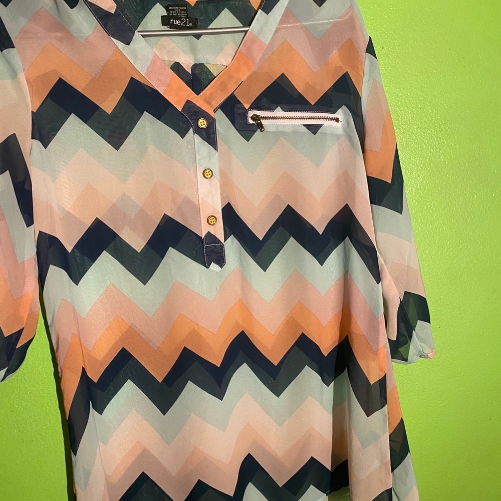 Rue 21 shirt